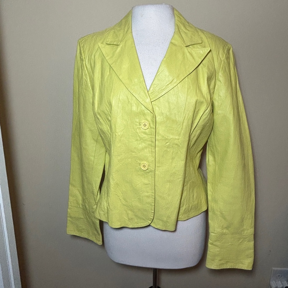 Vintage Metrostyle Y2K 100% Leather Vibrant Yellow Leather Jacket
